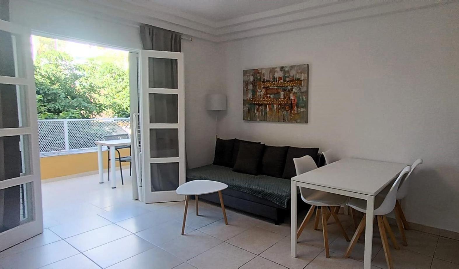 Newly Renovated Modern Apartment In Orlando Complex, Costa Adeje Exteriér fotografie